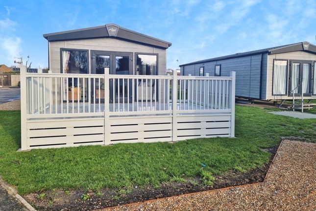 Regal Hemsworth, Promenade Way, Brightlingsea photo 2