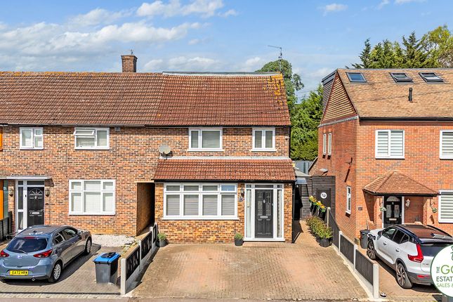 Thumbnail End terrace house for sale in Mowbrey Gardens, Loughton