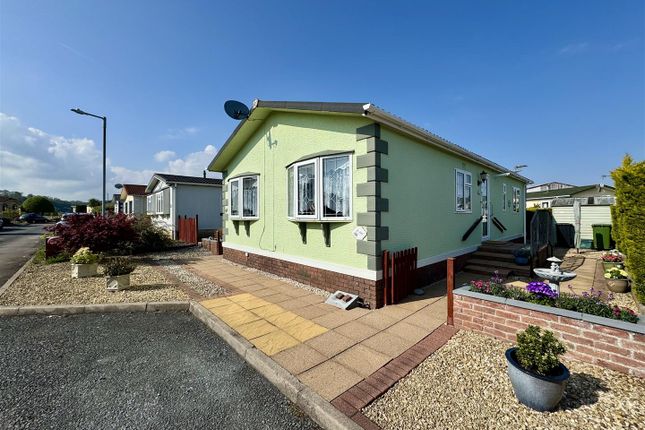 2-bed caravan on 55, Severn Bridge Park Homes, Chepstow, £145,000