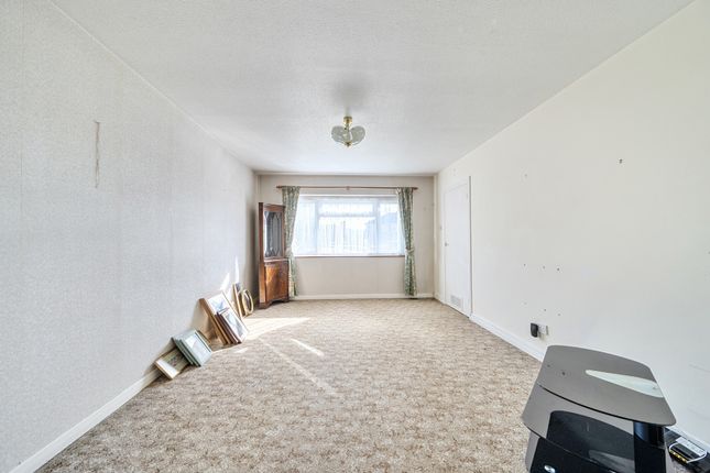 7, The Hawthorns, Rickmansworth photo 2