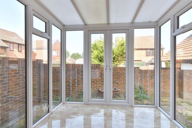 3, Bulrush Close, Chatham photo 4