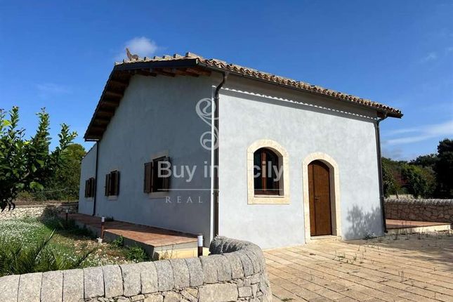 Cottage for sale in Strada Provinciale 24, Sicily, Italy