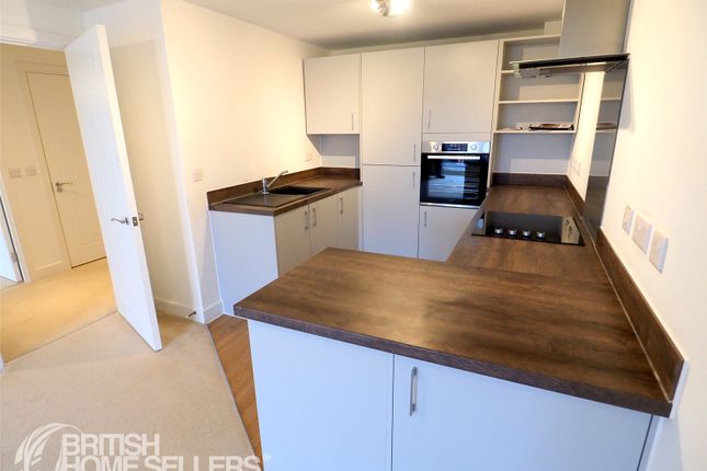 21 Waveney Place,, Waveney Court, Norfolk photo 3