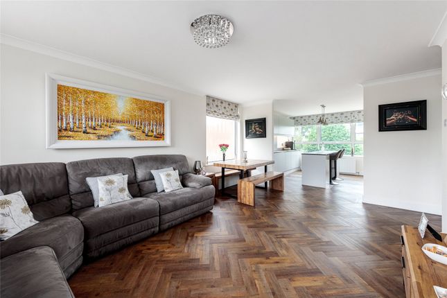Thumbnail Flat for sale in Court Downs Road, Beckenham