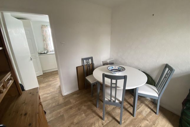 17, Wheatridge, Whitley Bay photo 4
