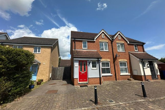 Thumbnail Semi-detached house to rent in Hill House Drive, Chadwell St Mary