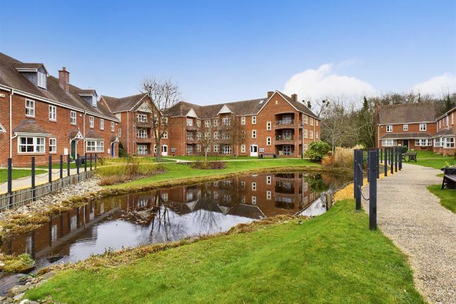 Thumbnail Flat for sale in Woodfield Gardens, Belmont, Hereford