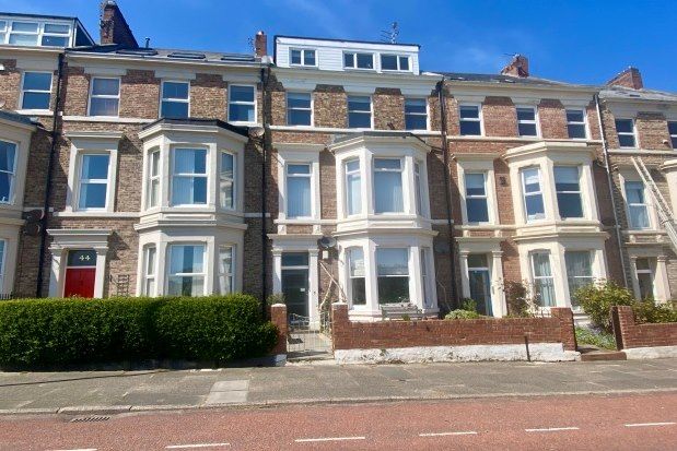 Thumbnail Flat to rent in Percy Park, North Shields