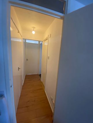 Abbotswood Way, Hayes photo 5