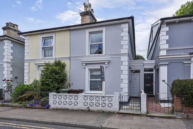 Thumbnail Semi-detached house to rent in Calverley Street, Tunbridge Wells