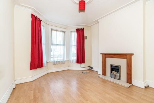 3 Bed Terraced House For In Plymouth Devon Pl4 Zoopla Plymouth Devon Pl4