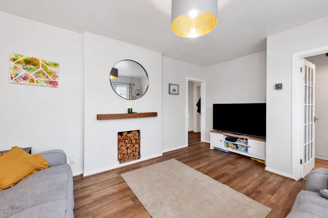 5 Ordelmere, Letchworth Garden City photo 3