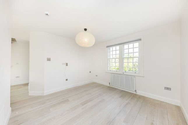 173, Merrow Street, London photo 2