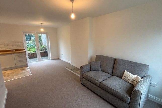 110, Walker Crescent, Telford photo 3