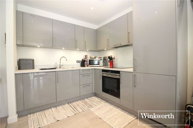 Flat 8, Wesley House,, Station Road, Hertfordshire photo 3