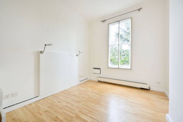 Thumbnail Flat for sale in Longridge Road, Earls Court, London