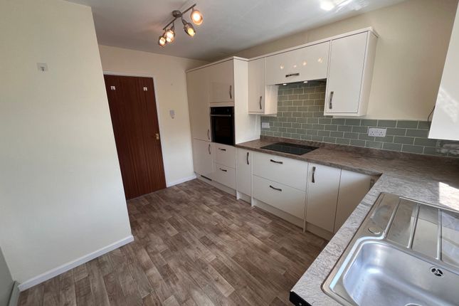 13 Stradey Court photo 5