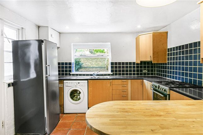 93, Hubert Grove, London photo 3
