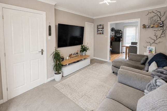 40, Corsankell Wynd, Saltcoats photo 3