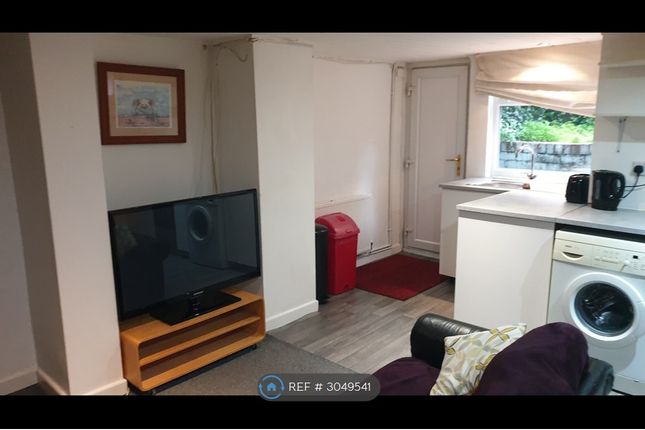Beechwood View, Burley, Leeds photo 3