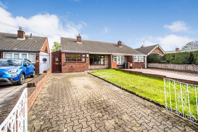 Thumbnail Bungalow for sale in Wellington Place, Willenhall