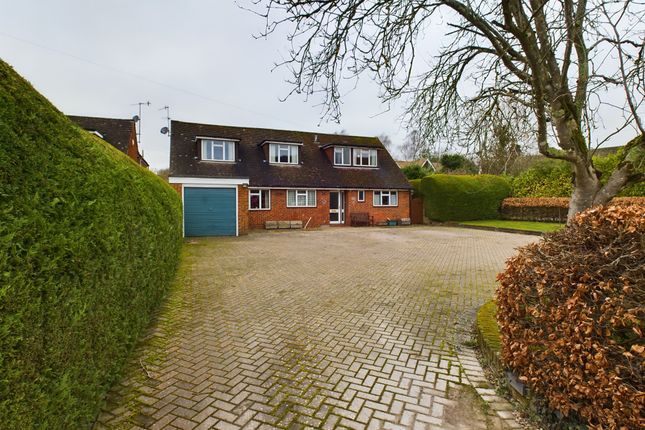 Thumbnail Detached house for sale in Warrendene Road, Hughenden Valley, High Wycombe