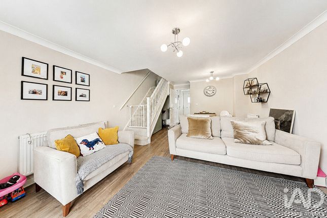 25, Teal Avenue, Ely photo 2