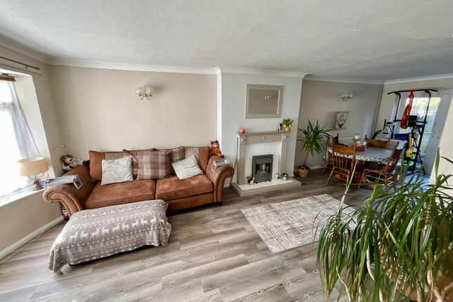 15, Chartres Close, Bexhill On Sea photo 2