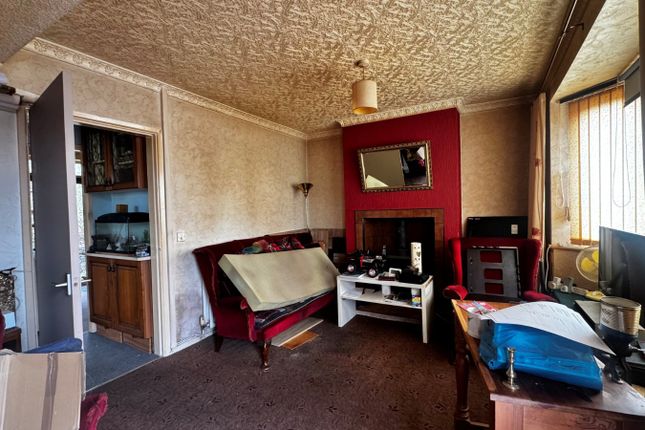 132, Cannock Road, Staffordshire photo 3