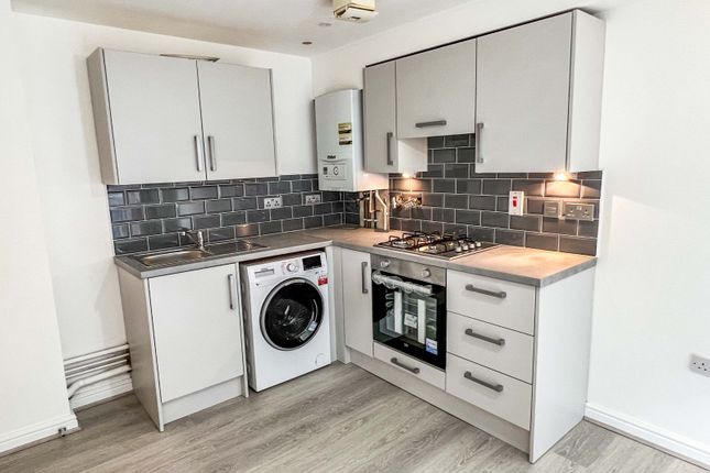 Thumbnail Flat to rent in Palmerston Road, Wealdstone, Harrow