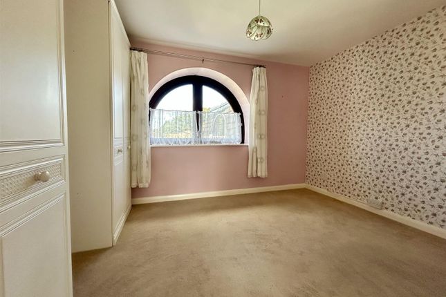 Flat 15 Greenhayes, 46, Springfield Road, St. Leonards-On-Sea photo 4