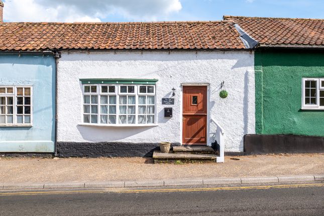 2-bed house on The Old Paper Store, Holt Road, Dereham, £145,000