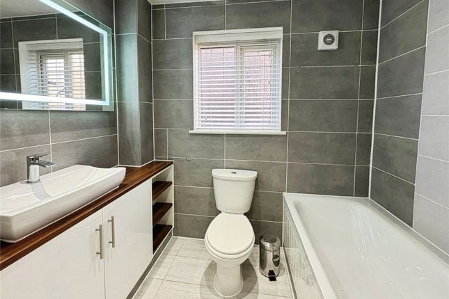 8, Fieldview, Skelmersdale photo 4
