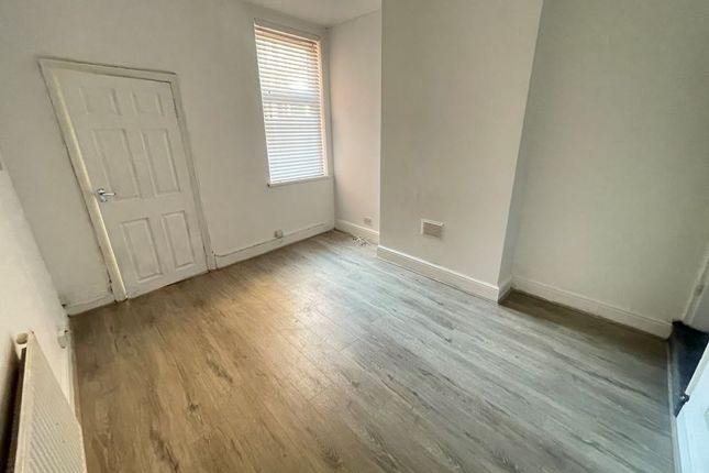 16, Bulwer Road, Leicester photo 3