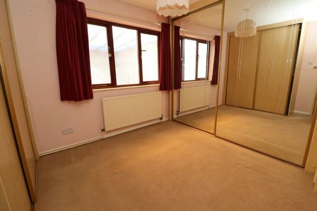 66, Marjorie Avenue, Lincoln photo 4