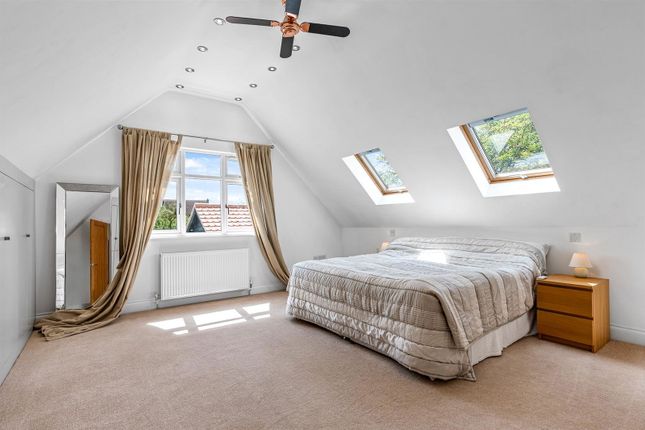 Willow Barn, Buller Road, Chelmsford photo 3