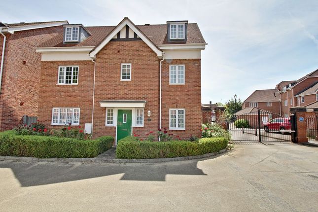 Thumbnail Detached house for sale in Foundry Close, Hook