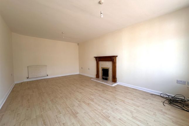 20, Cambridge Meadows, Newark photo 4