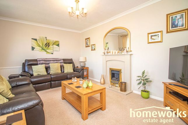 5, Wollaston Avenue, Dereham photo 3