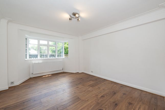 142, Streatham High Road, Streatham, London photo 3