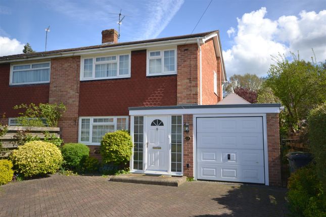 Image of 11 Bow Grove, Sherfield-on-Loddon, Hook, RG27 0DT