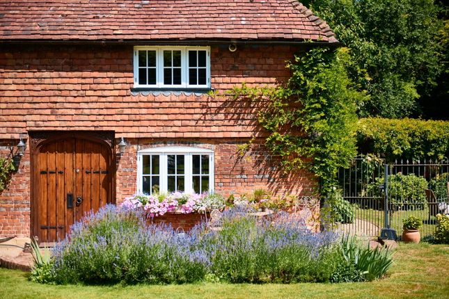 Crowhurst Farm Cottage, Crowhurst Lane, Sevenoaks photo 3