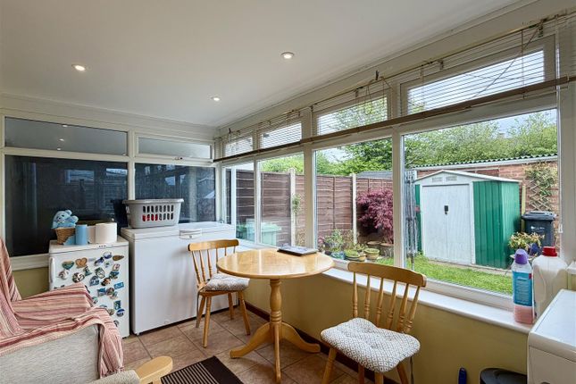 38, Hewitt Avenue, Hereford photo 3