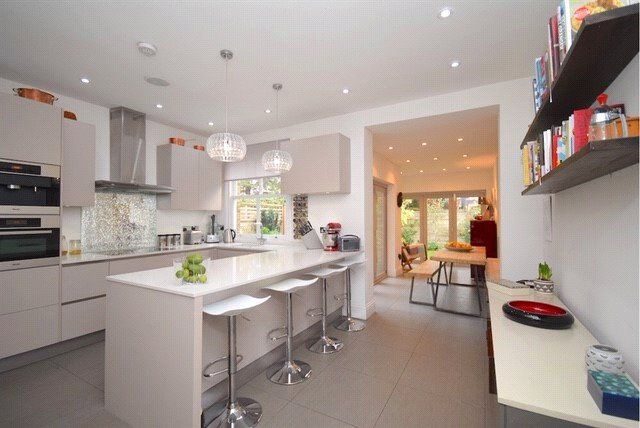 Thumbnail Terraced house to rent in Hatfield Road, Chiswick