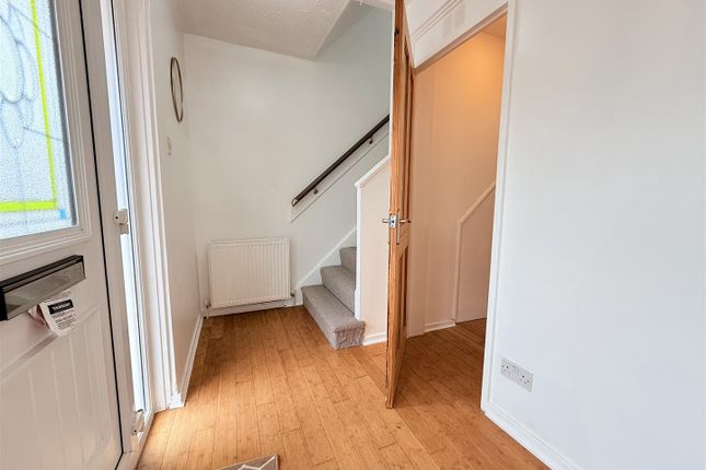 8, Freelands  Crescent, Glasgow photo 4