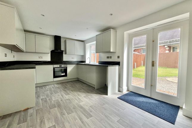 10, Colliers Field, Cinderford photo 2