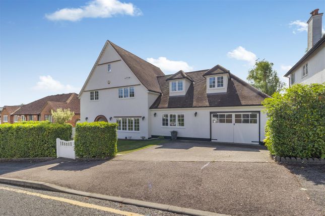 Thumbnail Detached house for sale in Berks Hill, Chorleywood, Rickmansworth