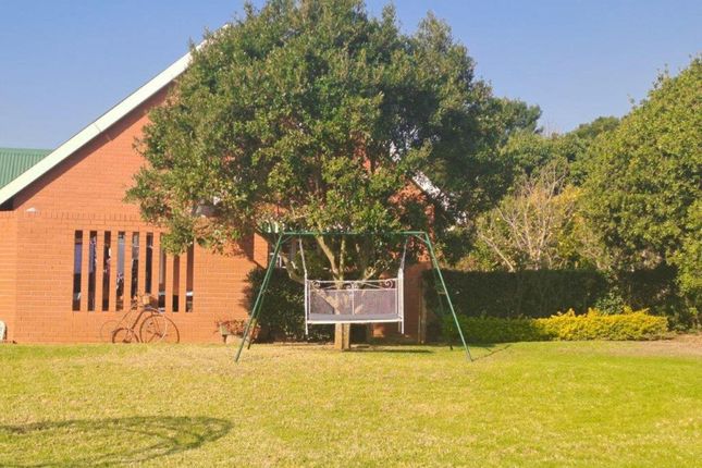 Farm for sale in 58 Eagle Crescent, Sakabula Golf &amp; Country Estate, Howick, Kwazulu-Natal, South Africa