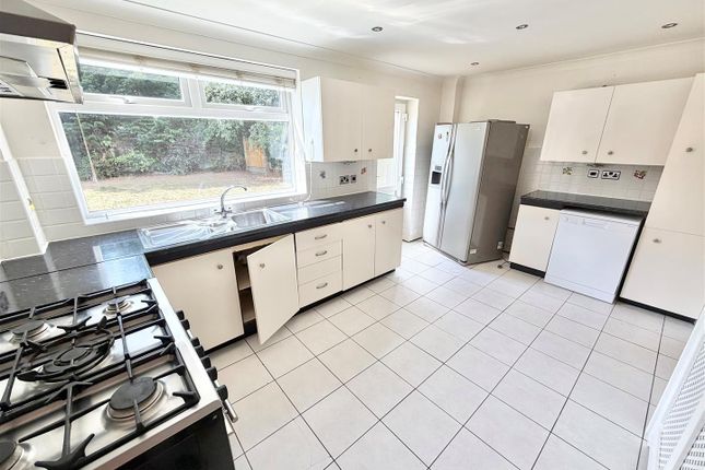 3, Mainwaring Drive, Wilmslow photo 3