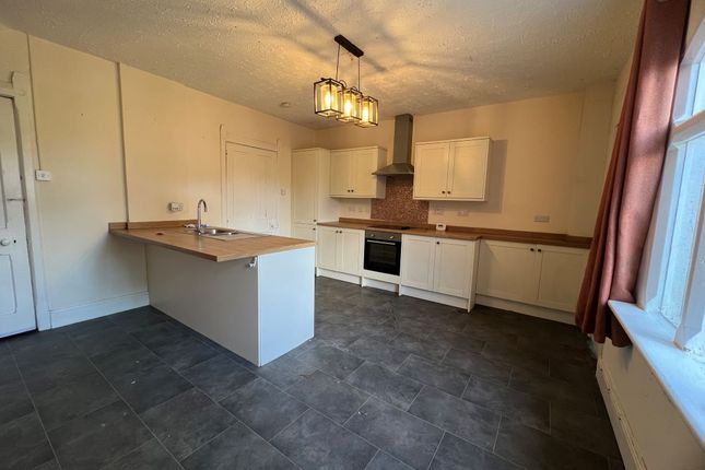 14, Red Lion Street, Alvechurch photo 4